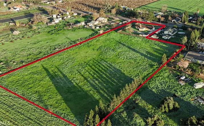 Pictures of Land property located at 2044 W State Highway 140, Merced, CA 95341 for sales - image #1