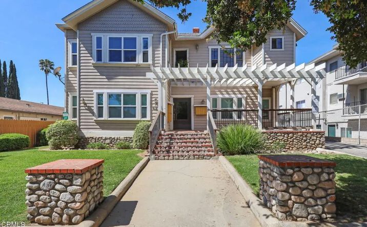 Pictures of Multifamily property located at 421 N Euclid Avenue, Pasadena, CA 91101 for sales - image #1