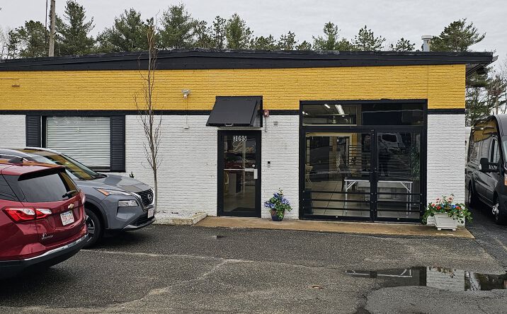 Pictures of Mixed Use property located at 3095 Cranberry Hwy, Wareham, MA 02538 for sales - image #1