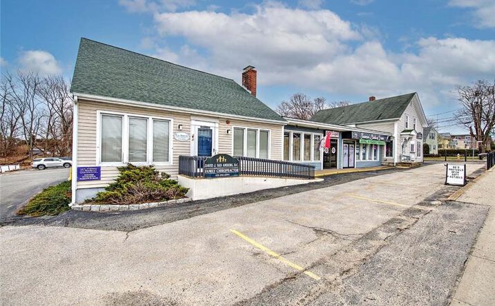 Pictures of Office, Mixed Use, Business for Sale, Retail property located at 606 Metacom Avenue, Warren, RI 02885 for sales - image #1