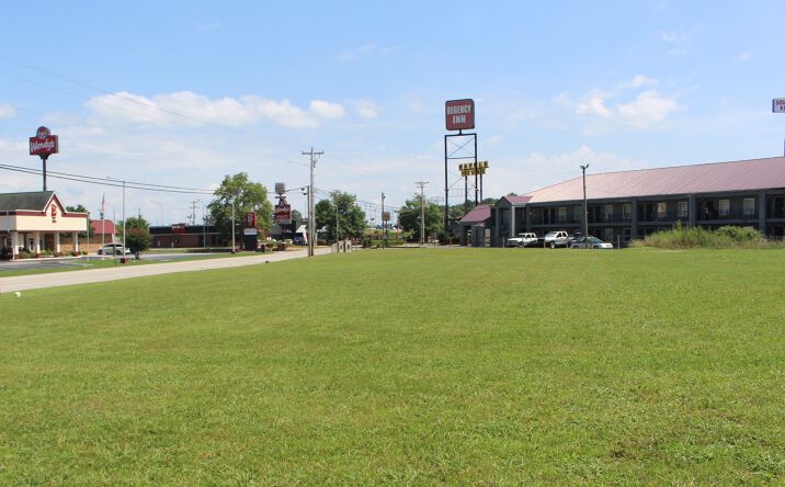 Pictures of Land property located at 155 Expressway Dr, Manchester, TN 37355 for sales - image #1
