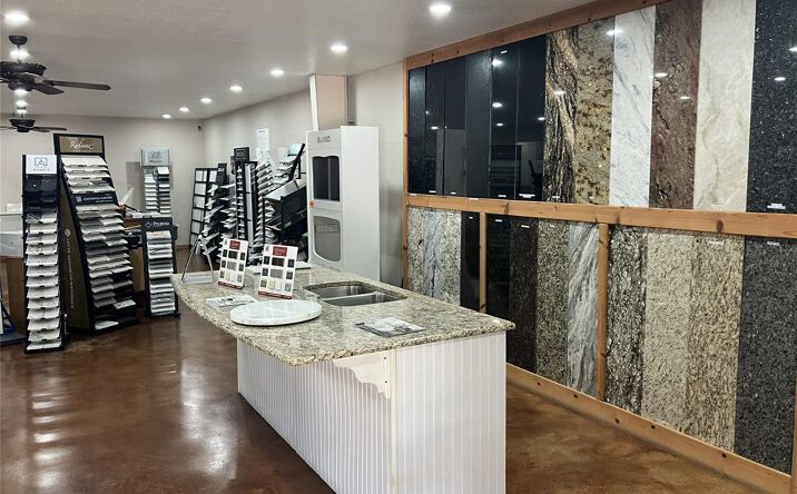 Pictures of Special Purpose property located at 2927 Greenlee Park, Weatherford, TX 76088 for sales - image #1