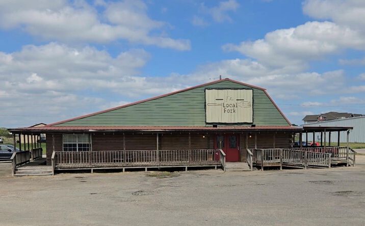 Pictures of Special Purpose property located at 899 East Lennon Drive, Emory, TX 75440 for sales - image #1