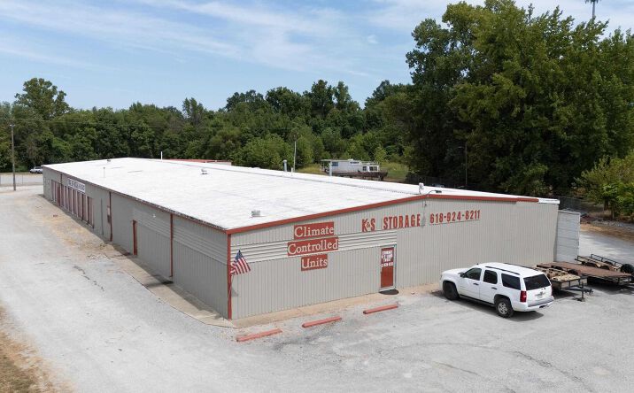 Pictures of Mixed Use property located at 10543 Highway 149 Highway, Murphysboro, IL 62966 for sales - image #1