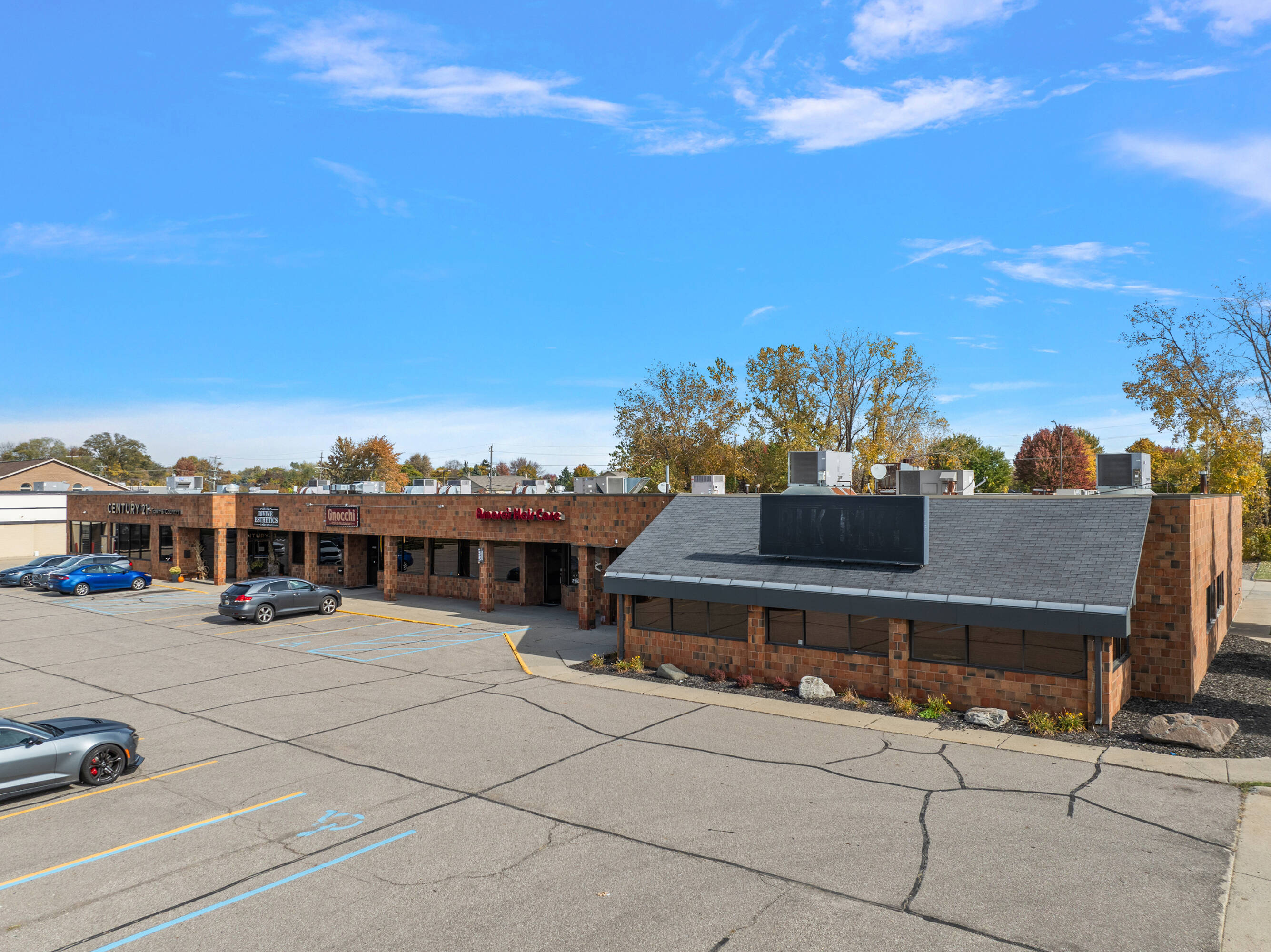 41560 Garfield Rd, Clinton Township, MI 48038 | Crexi.com