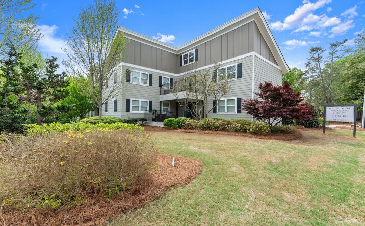 Pictures of Multifamily property located at 535 Forrest Ave, Gainesville, GA 30501 for sales - image #1