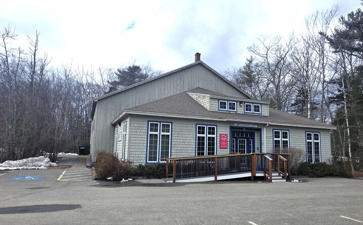 Pictures of Office property located at 477 Commercial St, Rockport, ME 04856 for sales - image #1