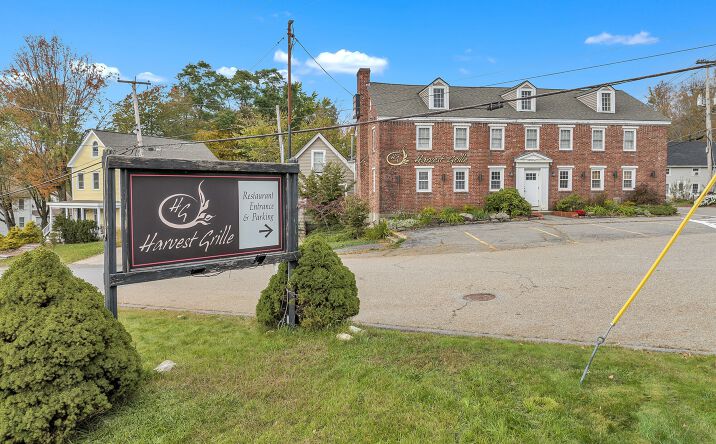 Pictures of Retail property located at 1 Princeton St, Holden, MA 01522 for sales - image #1
