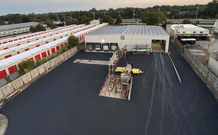 Pictures of Industrial property located at 1725 Weld Rd., Elgin, IL 60123 for sales - image #1