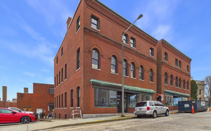 Pictures of Retail, Multifamily, Office, Mixed Use property located at 12 Masonic St, New London, CT 06320 for sales - image #1