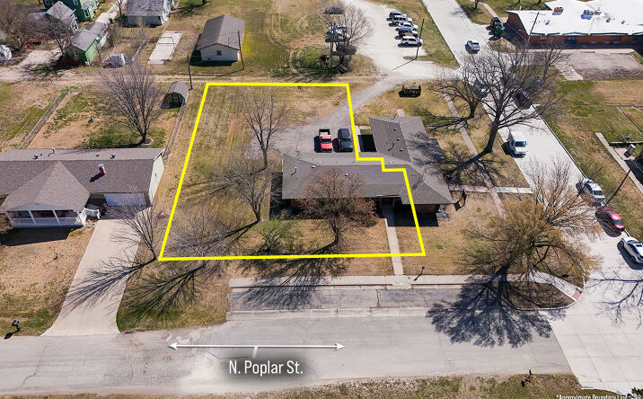Pictures of Office property located at 504 N Poplar St, Peabody, KS 66866 for sales - image #1