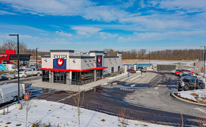 Pictures of Retail property located at 1533 Chatham Commons Blvd, Westfield, IN 46074 for sales - image #1