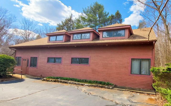 Pictures of Office property located at 365 Storrs Rd, Mansfield, CT 06250 for sales - image #1