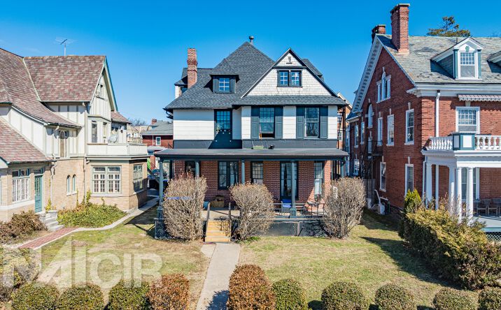Pictures of Multifamily property located at 1609 N Front St, Harrisburg, PA 17102 for sales - image #1