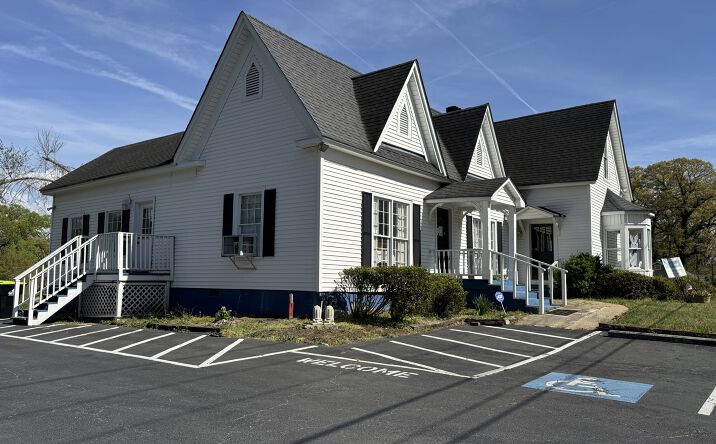 Pictures of Office property located at 6720 S Sweetwater Road, Lithia Springs, GA 30122 for sales - image #1