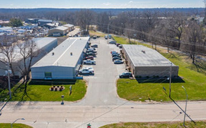 Pictures of Industrial property located at 1848 and 1854 Fuller Road, West Des Moines, IA 50265 for sales - image #1