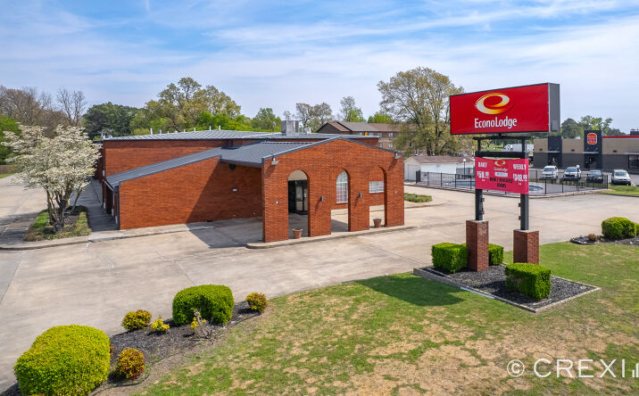 Pictures of Hospitality property located at 110 Independence Ave, Kennett, MO 63857 for sales - image #1