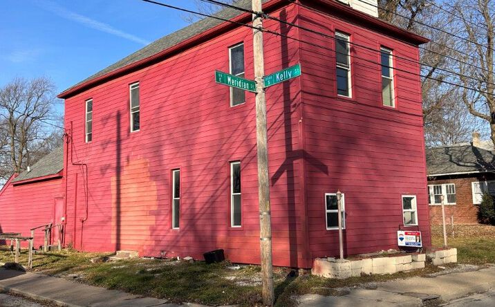 Pictures of Retail property located at 2280 S Meridian St, Indianapolis, IN 46225 for sales - image #1