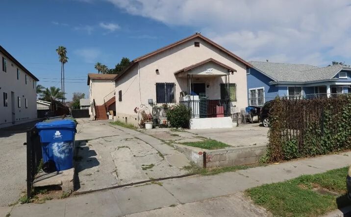 Pictures of Multifamily property located at 343 W 77th Street, Los Angeles, CA 90003 for sales - image #1