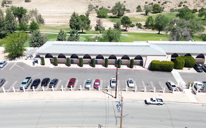 Pictures of Multifamily property located at 17990 Bangor Ave, Hesperia, CA 92345 for sales - image #1