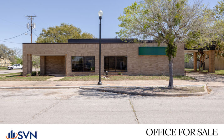 Pictures of Office property located at 703 Commerce St, Refugio, TX 78377 for sales - image #1
