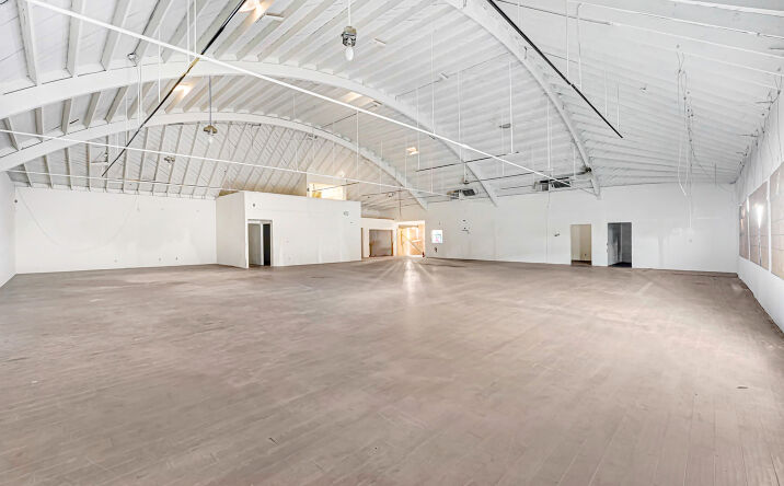 Pictures of Retail, Office, Mixed Use property located at 3472 S Centinela Ave, Los Angeles, CA 90066 for sales - image #1