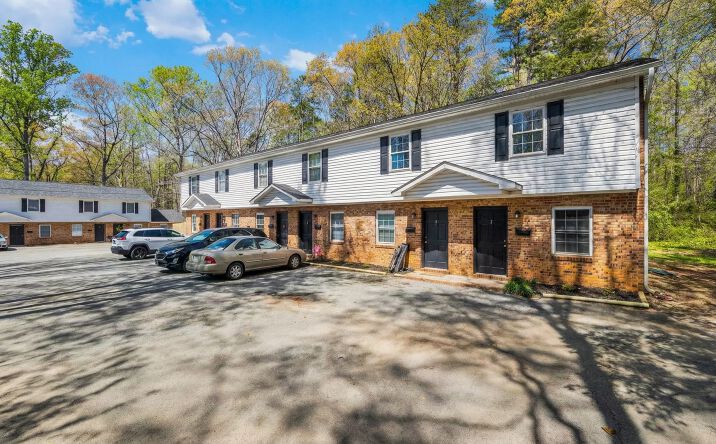Pictures of Multifamily property located at 118 Ethel Dr, Stanley, NC 28164 for sales - image #1