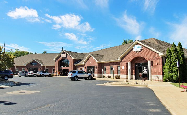 Pictures of Retail property located at 2000 Grand River, Brighton, MI 48114 for sales - image #1