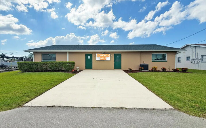 Pictures of Office property located at 3405 SE 15th Pl, Cape Coral, FL 33990 for sales - image #1