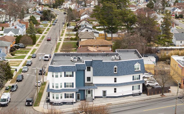 Pictures of Multifamily property located at 533 Greenwich Street, Hempstead, NY 11550 for sales - image #1
