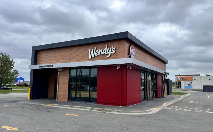 Pictures of Retail property located at 120 N Central Street, Benton, IL 62812 for sales - image #1