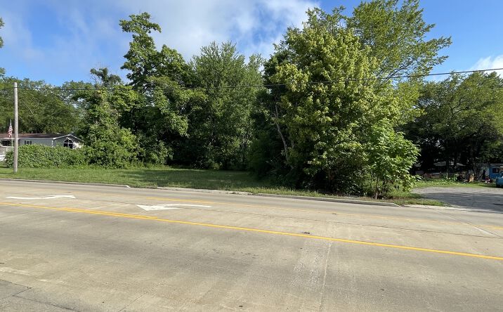 Pictures of Land property located at 1602 Morgan Avenue, Marion, IL 62959 for sales - image #1