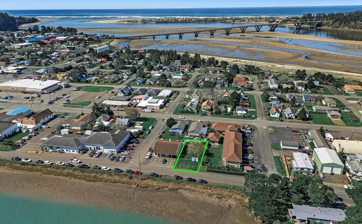 Pictures of Land, Retail, Mixed Use, Multifamily, Special Purpose, Industrial property located at 840 NE Mill Street, Waldport, OR 97394 for sales - image #1