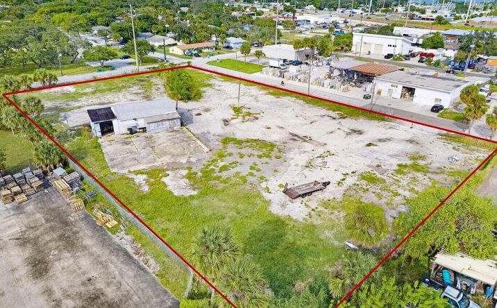 Pictures of Industrial, Mixed Use, Office, Retail property located at 1075 Mcclendon Street, Melbourne, FL 32935 for sales - image #1