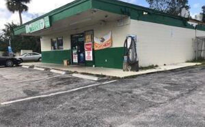 Pictures of Retail property located at 1570 N Tropical Trail, Merritt Island, FL 32953 for sales - image #1