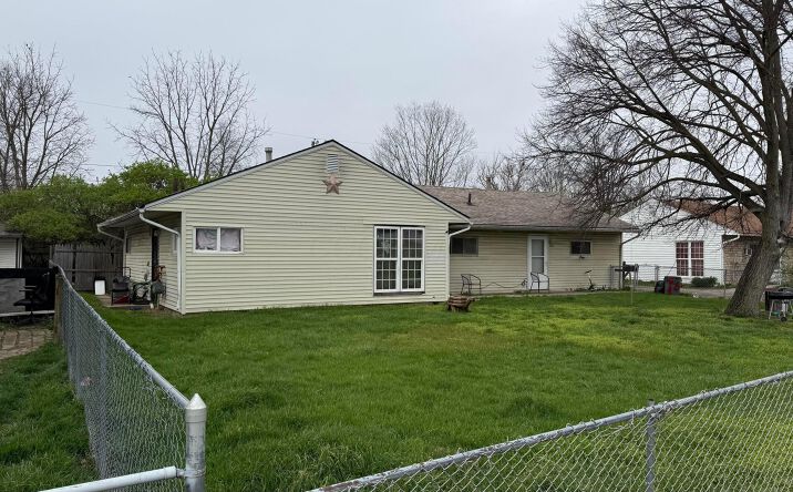 Pictures of Multifamily property located at 861 Derrer Road, Columbus, OH 43204 for sales - image #1