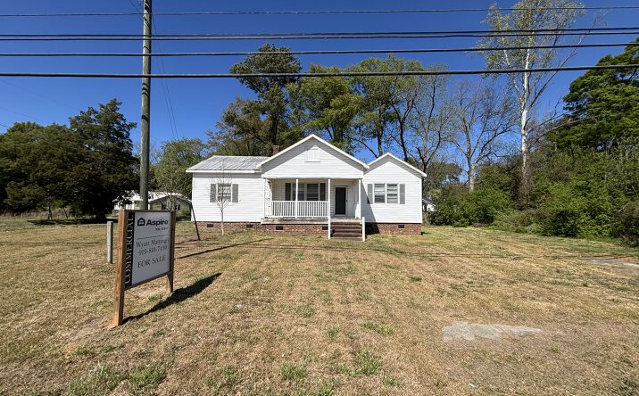 Pictures of Land property located at 230 Kinston Hwy, Richlands, NC 28574 for sales - image #1