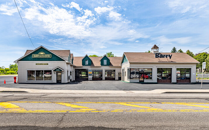 Pictures of Retail property located at 4577 Lake Rd S, Brockport, NY 14420 for sales - image #1