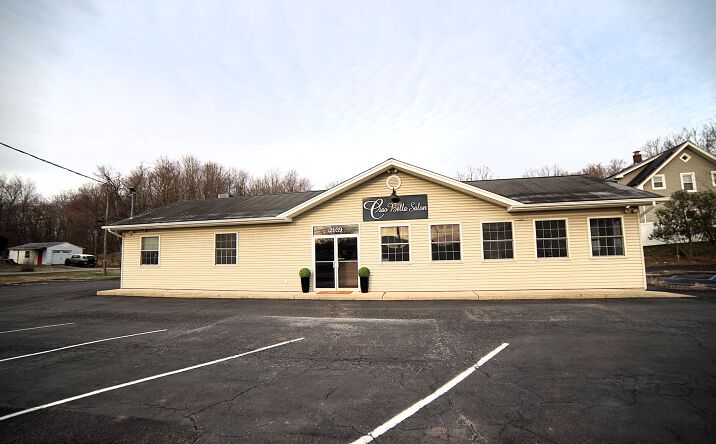 Pictures of Retail property located at 2039 NY-Rt 208, Montgomery, NY 12549 for sales - image #1