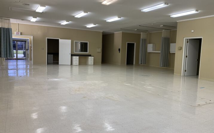 Pictures of Office property located at 110 S Cleveland St, Kershaw, SC 29067 for sales - image #1
