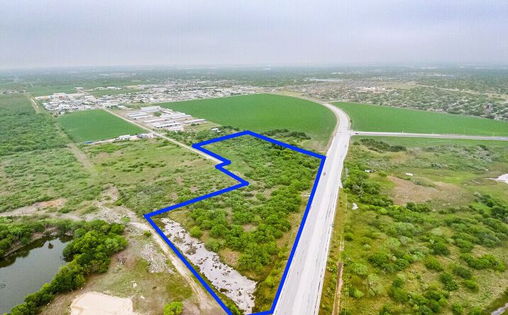 Pictures of Land property located at 7538 Weber Rd, Corpus Christi, TX 78413 for sales - image #1