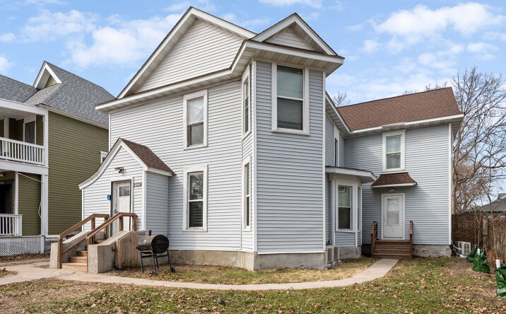 Pictures of Multifamily property located at 2524 Portland Ave, Minneapolis, MN 55404 for sales - image #1