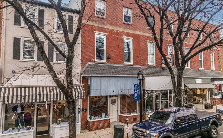 Pictures of Mixed Use, Office, Retail property located at 107 W State St, Kennett Square, PA 19348 for sales - image #1