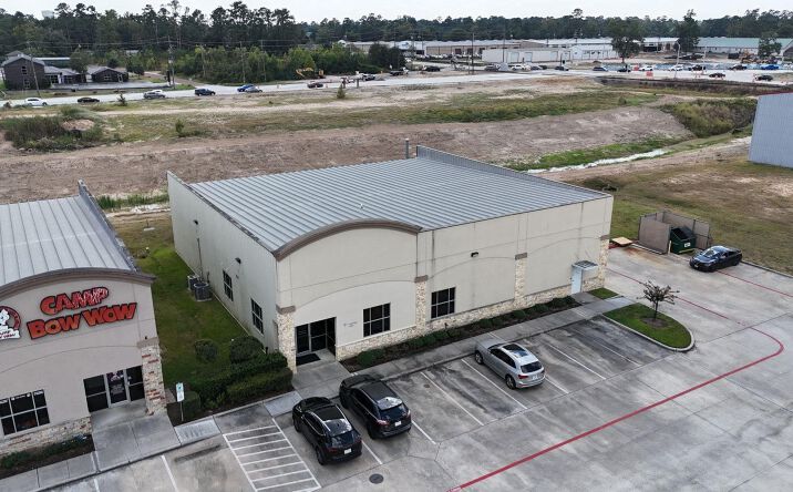 Pictures of Industrial property located at 1012 S Bosch Rd, Peoria, IL 61607 for sales - image #1