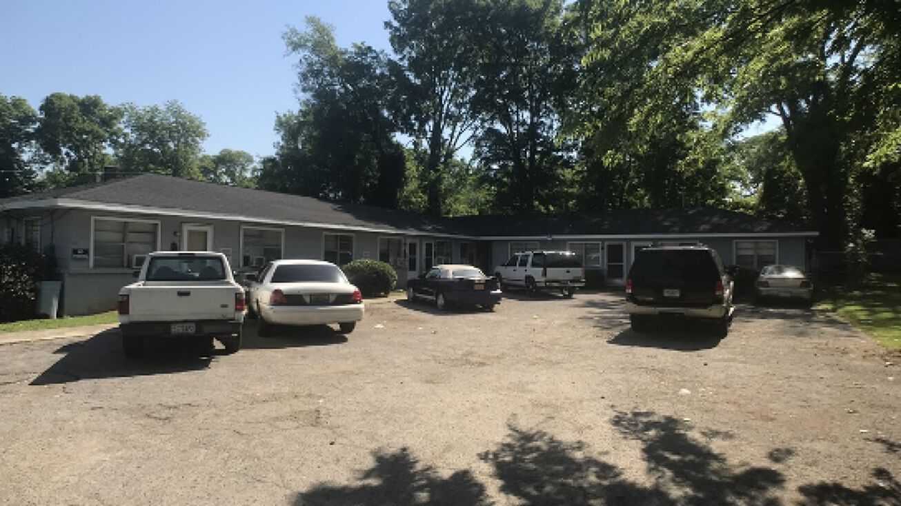 955 47th St N, Birmingham, AL 35212