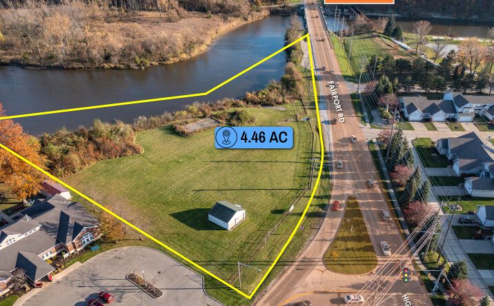 Pictures of Land property located at 1380 High St, Fairport Harbor, OH 44077 for sales - image #1