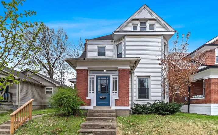 Pictures of Multifamily property located at 704 E Oak St, Louisville, Louisville, KY 40203 for sales - image #1