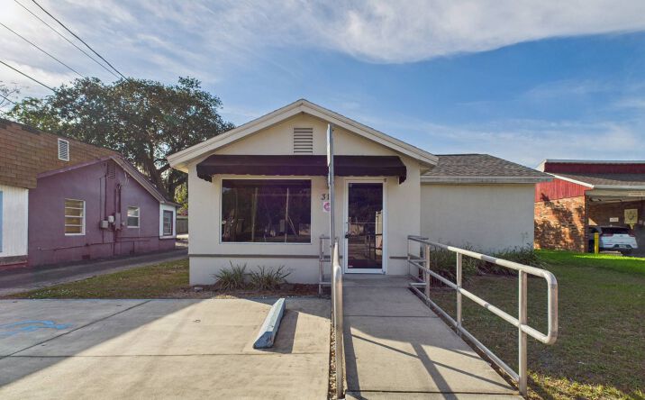 Pictures of Office property located at 318 S 1st St, Lake Wales, FL 33853 for sales - image #1