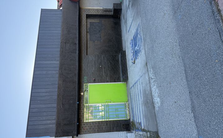 Pictures of Retail property located at 5302 Mission Blvd, Riverside, CA 92509 for sales - image #1