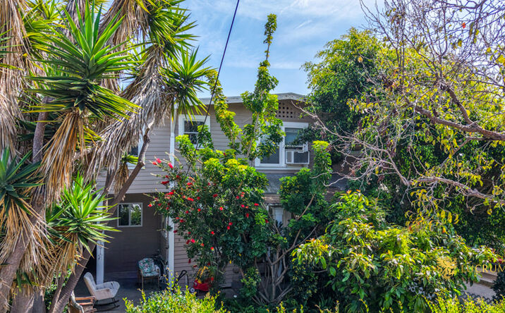Pictures of Multifamily property located at 238 Bicknell Ave, Santa Monica, CA 90405 for sales - image #1